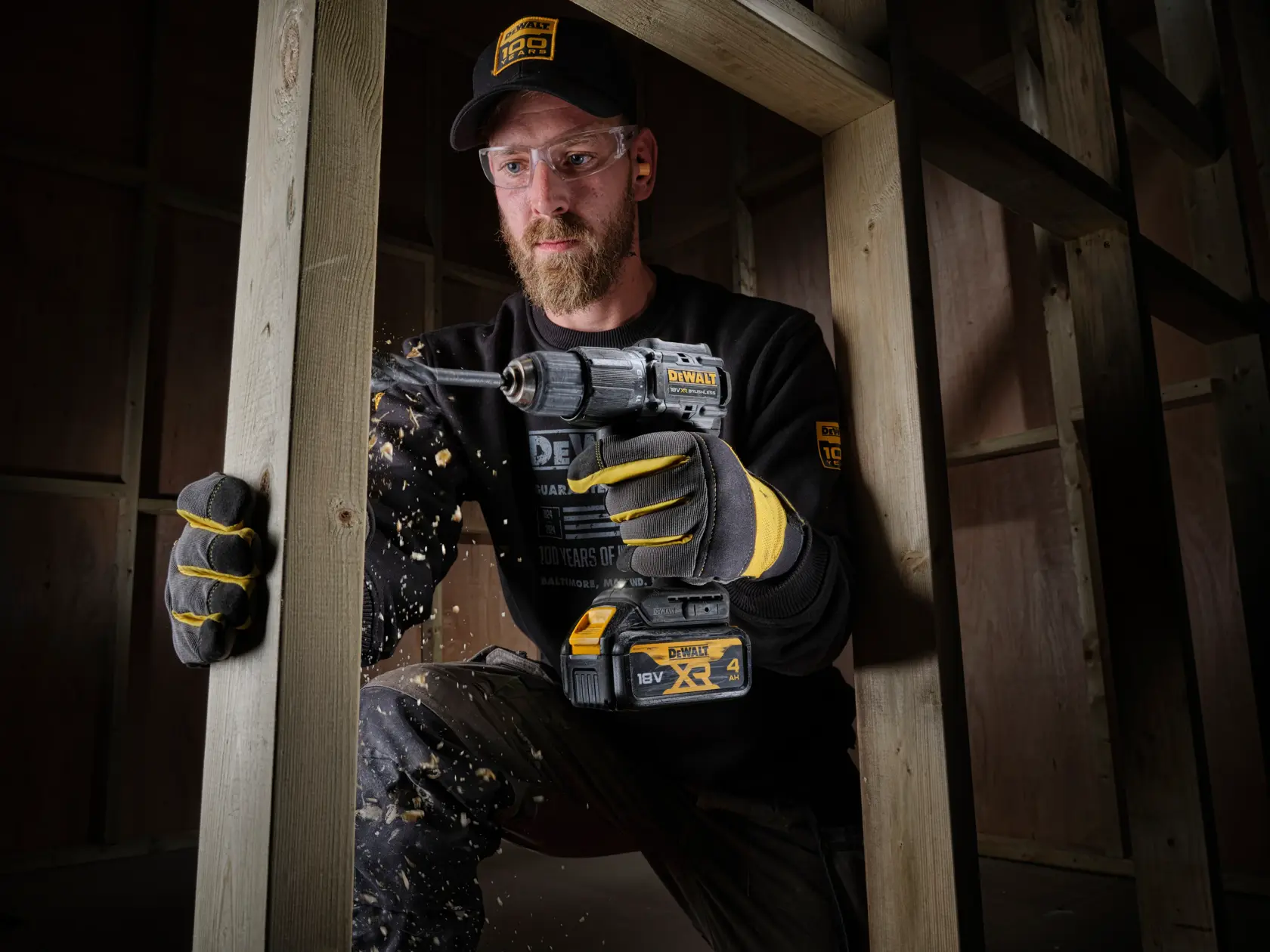 18V XR® Brushless 100 Year Hammer Drill Driver - 1 X 4AH