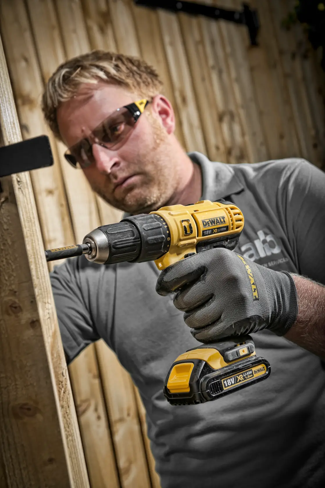 18V XR® Drill Driver - 1 X 1.3Ah Batteries