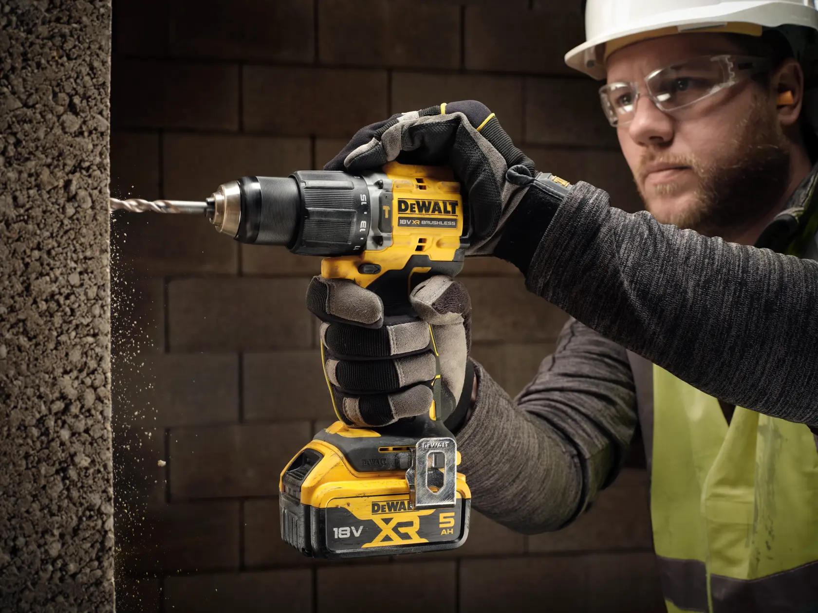 18V XR® Brushless Compact Hammer Drill Driver - 2 x 5AH