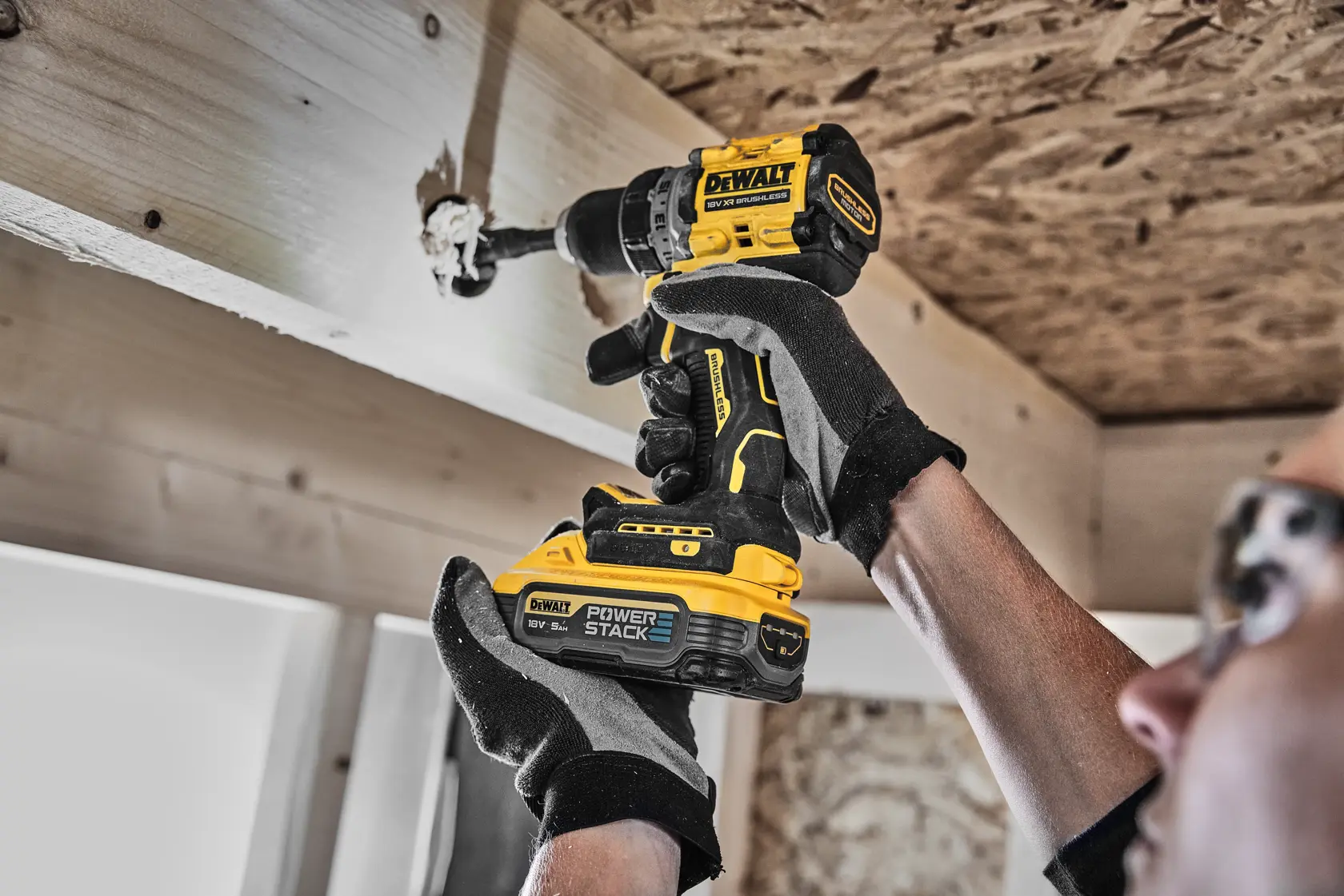 18V XR® Brushless Drill Driver - 2 X 5Ah POWERSTACK™ Batteries