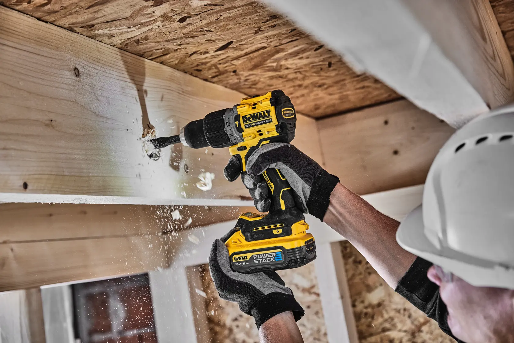 18V XR® Brushless Hammer Drill Driver - 2 X 5Ah POWERSTACK™ Battery