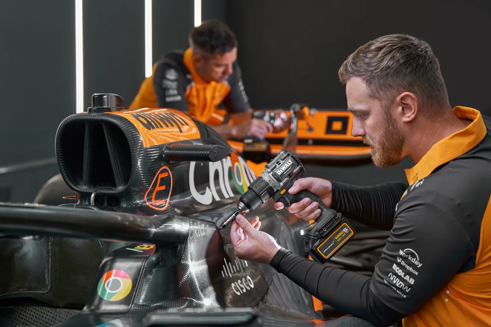 x McLaren F1 Team 18V XR® Brushless Hammer Drill Driver - 1 x 5AH