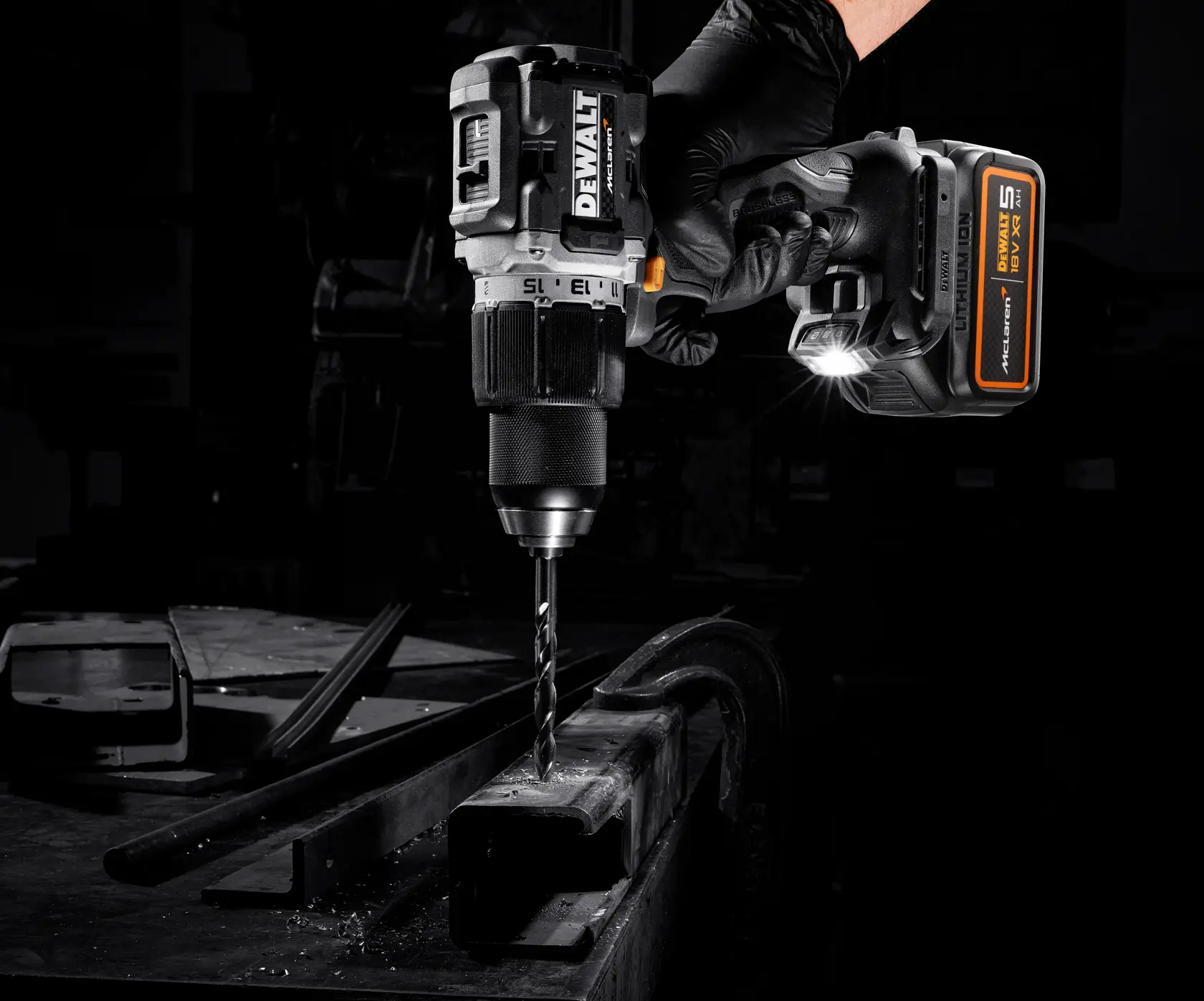 x McLaren F1 Team 18V XR® Brushless Hammer Drill Driver - 2 x 5AH