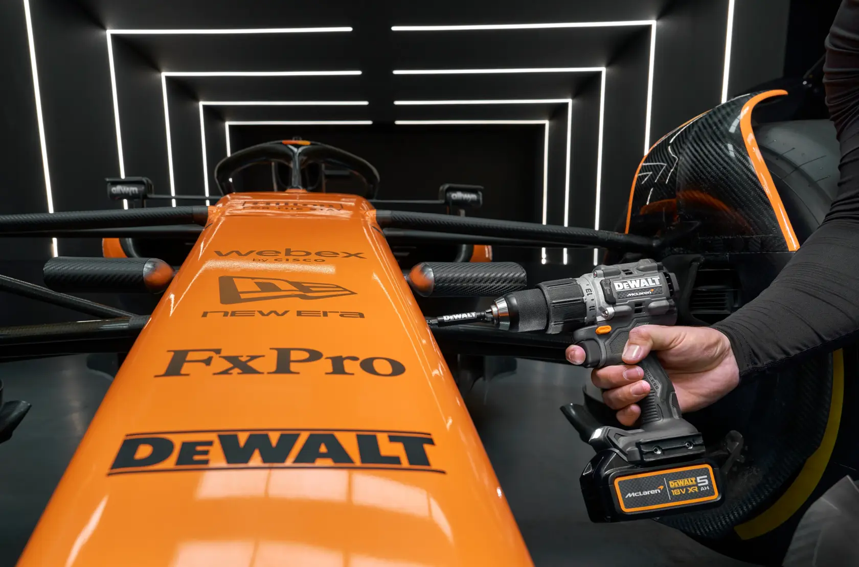 x McLaren F1 Team 18V XR® Brushless Hammer Drill Driver - 2 x 5AH