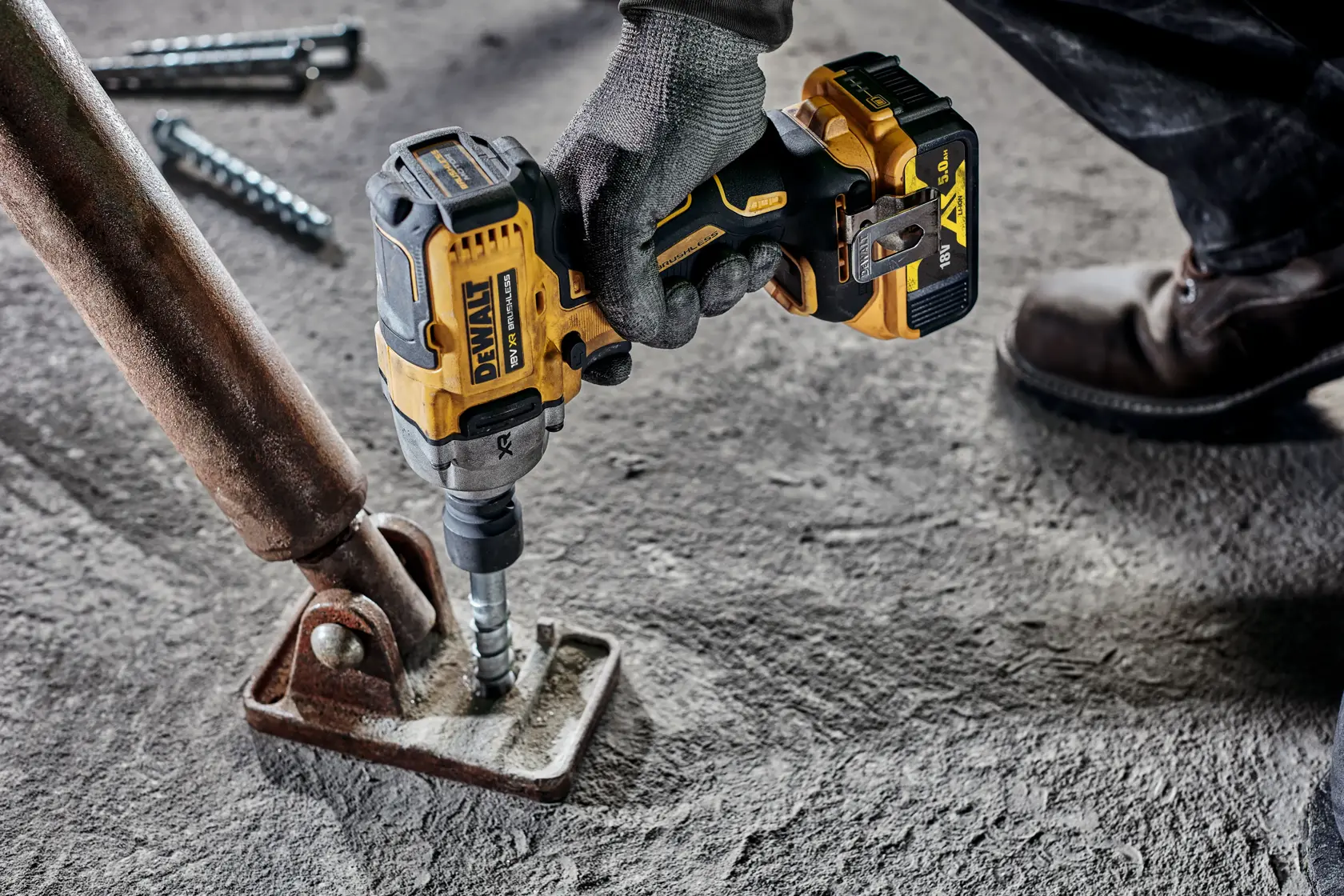 18V XR® Brushless 1/2" Detent Pin Mid Torque Impact Wrench - Bare Unit
