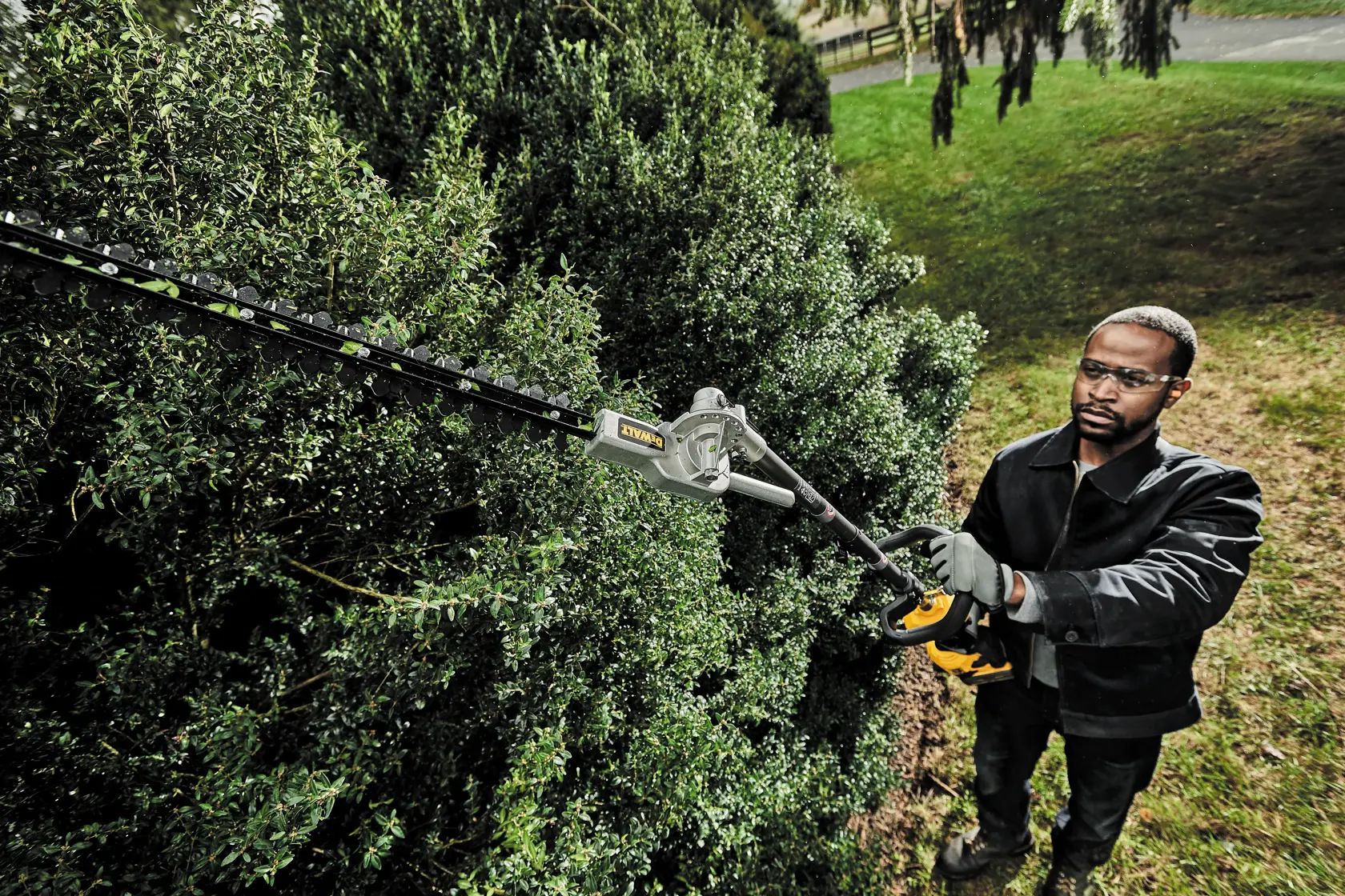 Split Boom Pole Hedge Trimmer Attachment
