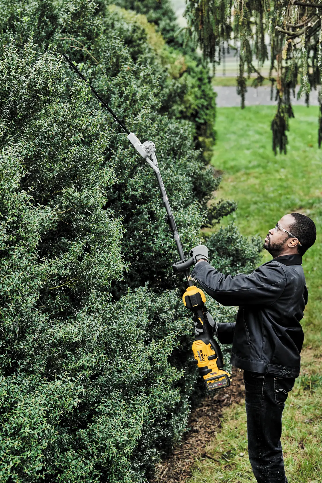Split Boom Pole Hedge Trimmer Attachment