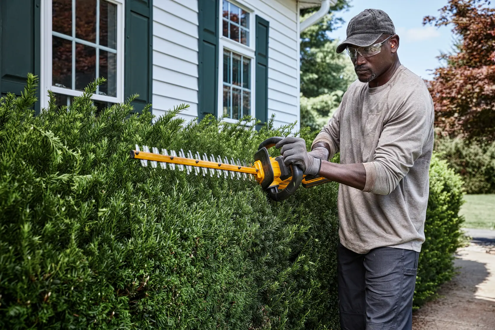 54v XR FLEXVOLT® Brushless 65 Cm Hedge Trimmer (31 mm Blade Gap) - Bare Tool Only