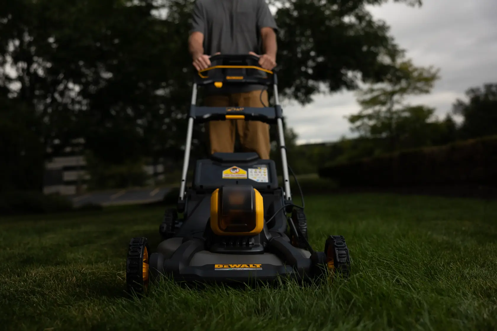 54v XR FLEXVOLT® Push Lawn Mower - Tool Only