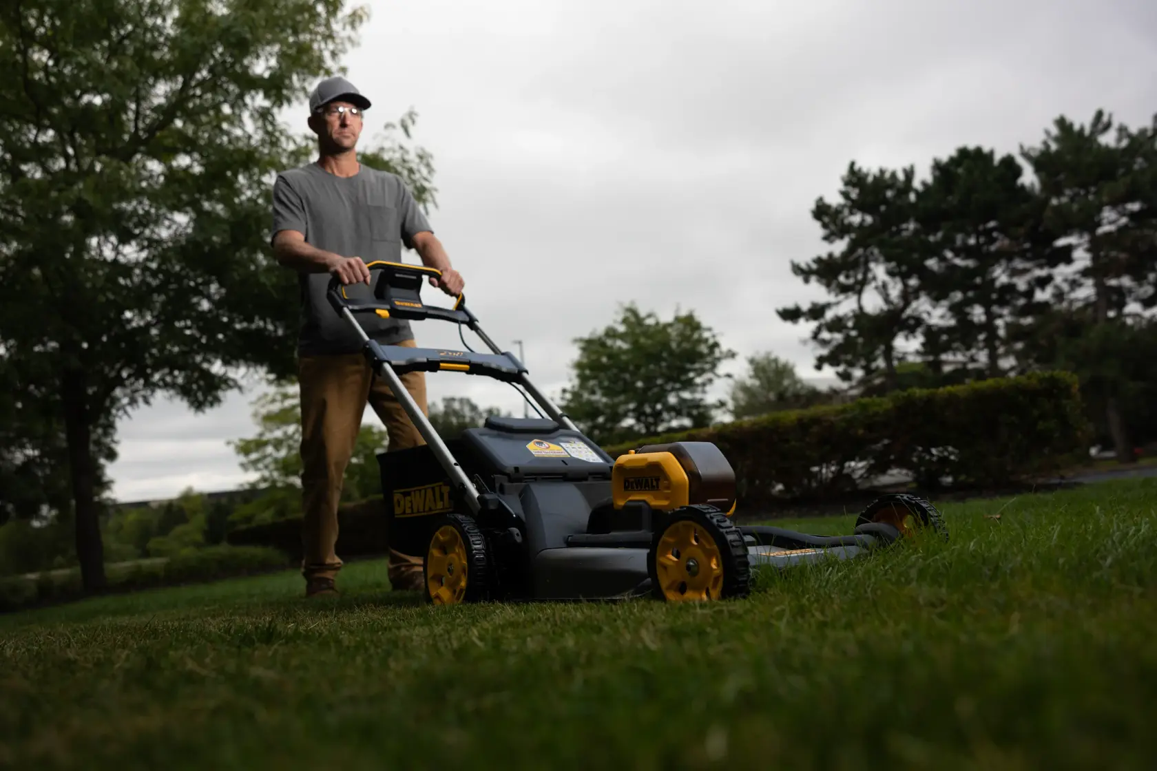 54v XR FLEXVOLT® Push Lawn Mower - Tool Only
