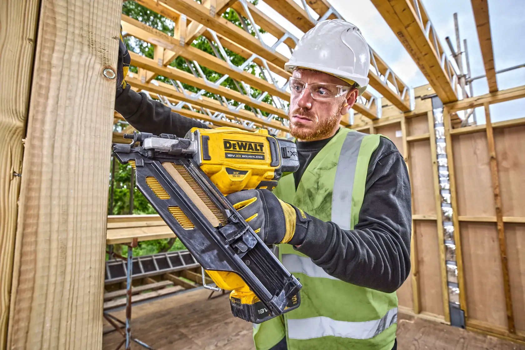 18V XR® Brushless Next Gen Framing Nailer - 2 X 5AH