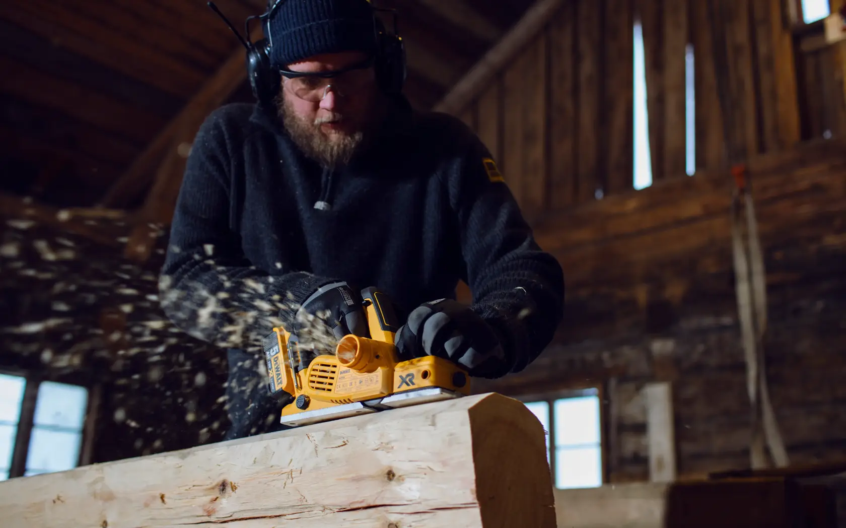 18V XR® Brushless Planer - 2 X 5Ah