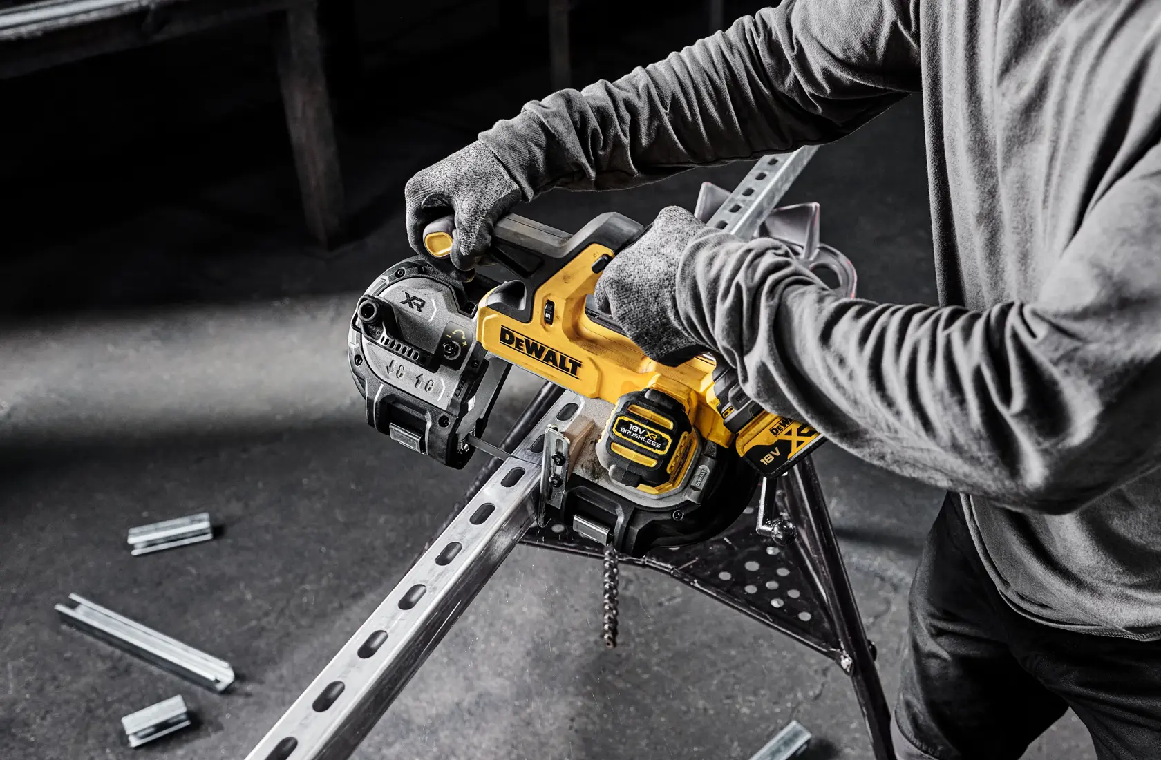 18V XR® Brushless Mid-Size Bandsaw (Tool Only)