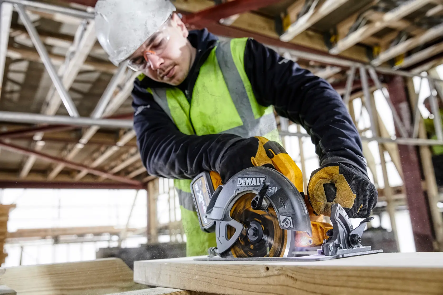 54V XR FLEXVOLT® 190 mm Circular Saw - Tool Only