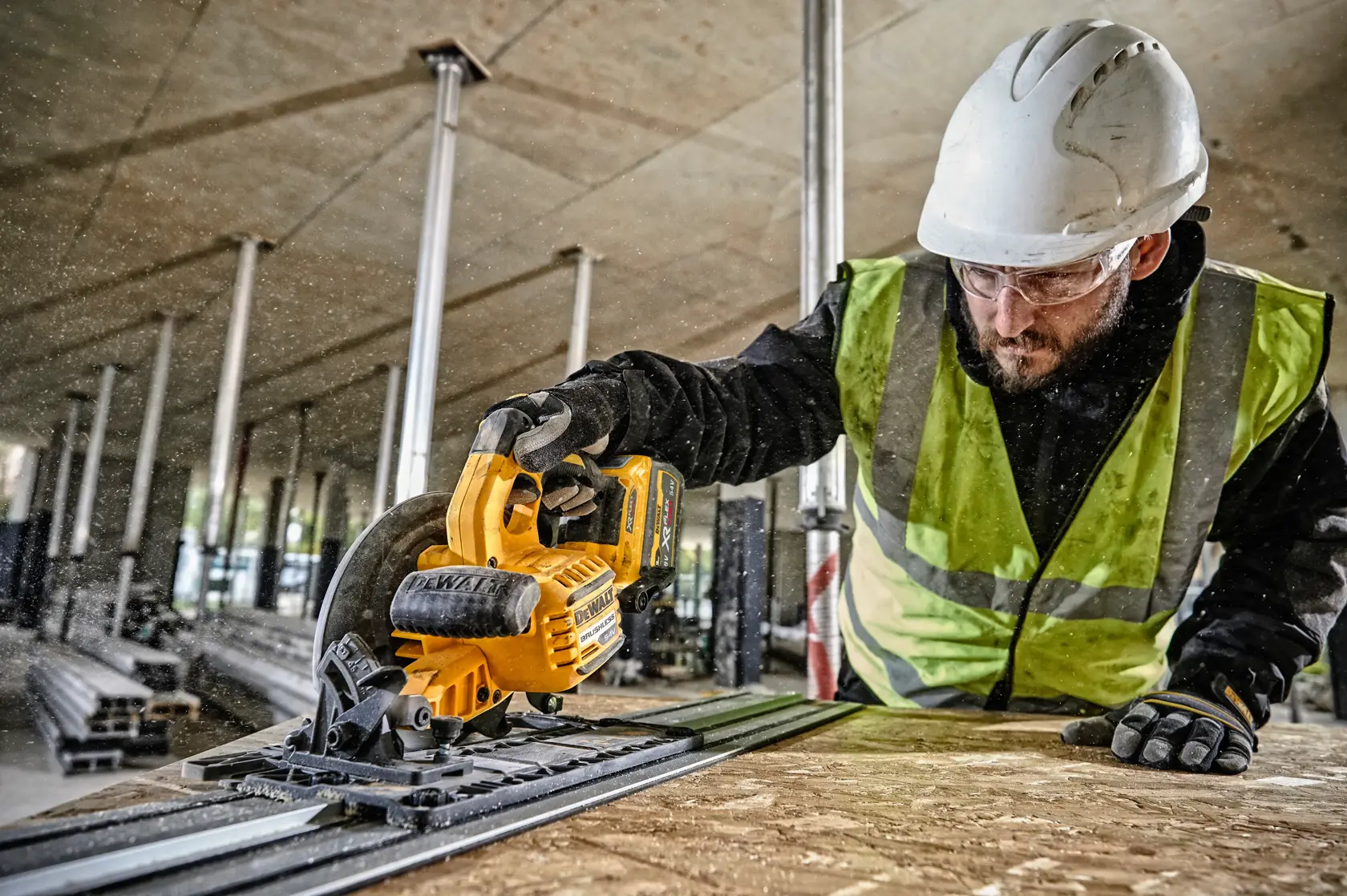 54v XR® Flexvolt 190 Mm Rail Compatible Circular Saw - (Tool Only)
