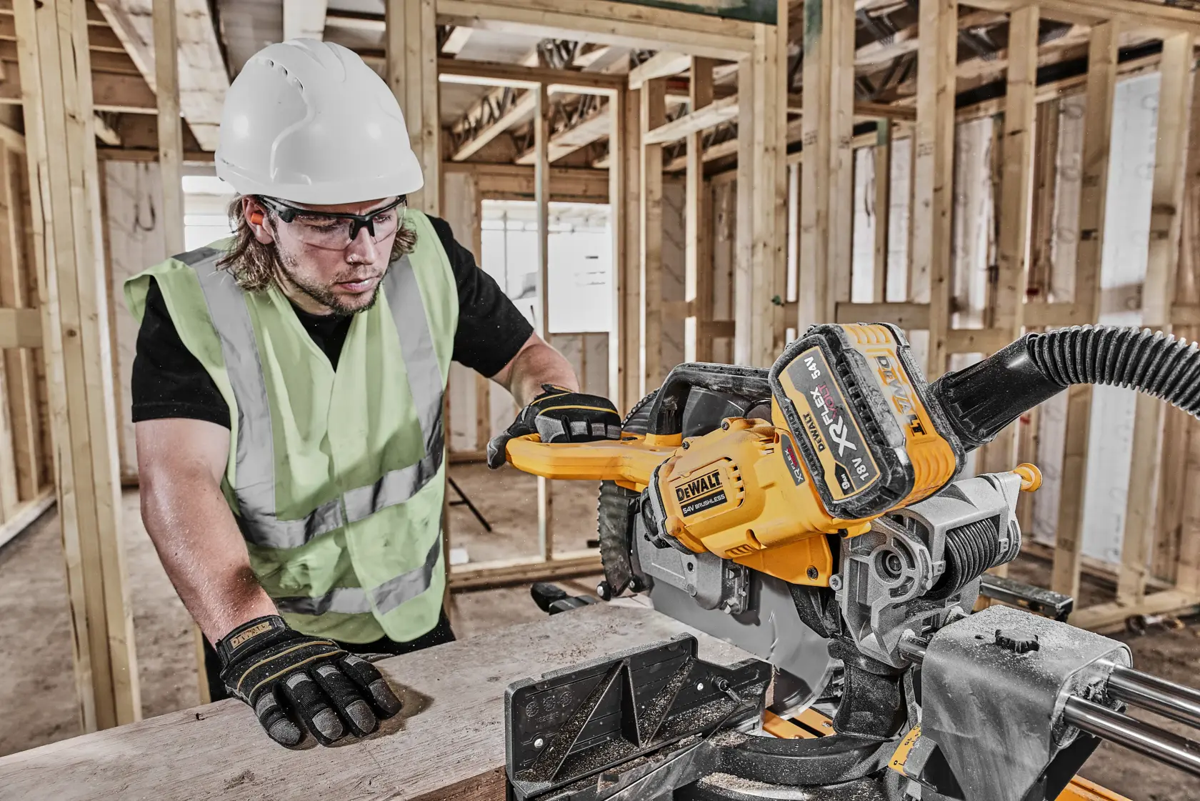 54V XR FLEXVOLT® 305mm Mitre Saw - 2 x 9Ah