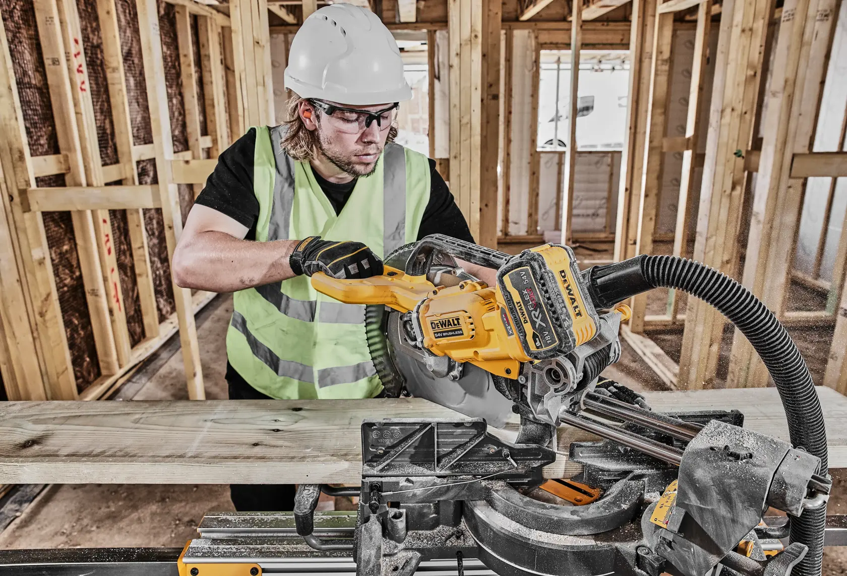 54V XR FLEXVOLT® 305mm Mitre Saw - 2 x 9Ah