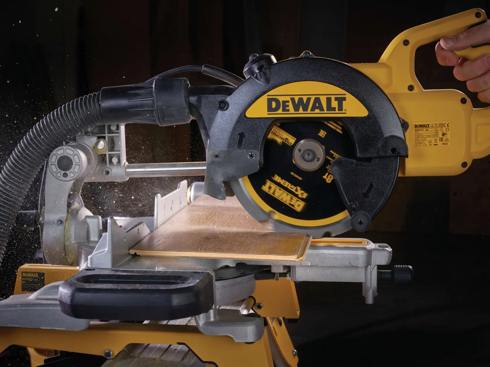 Extreme 216mm x 30mm 8t Pcd Multi Material Circular Saw Blade