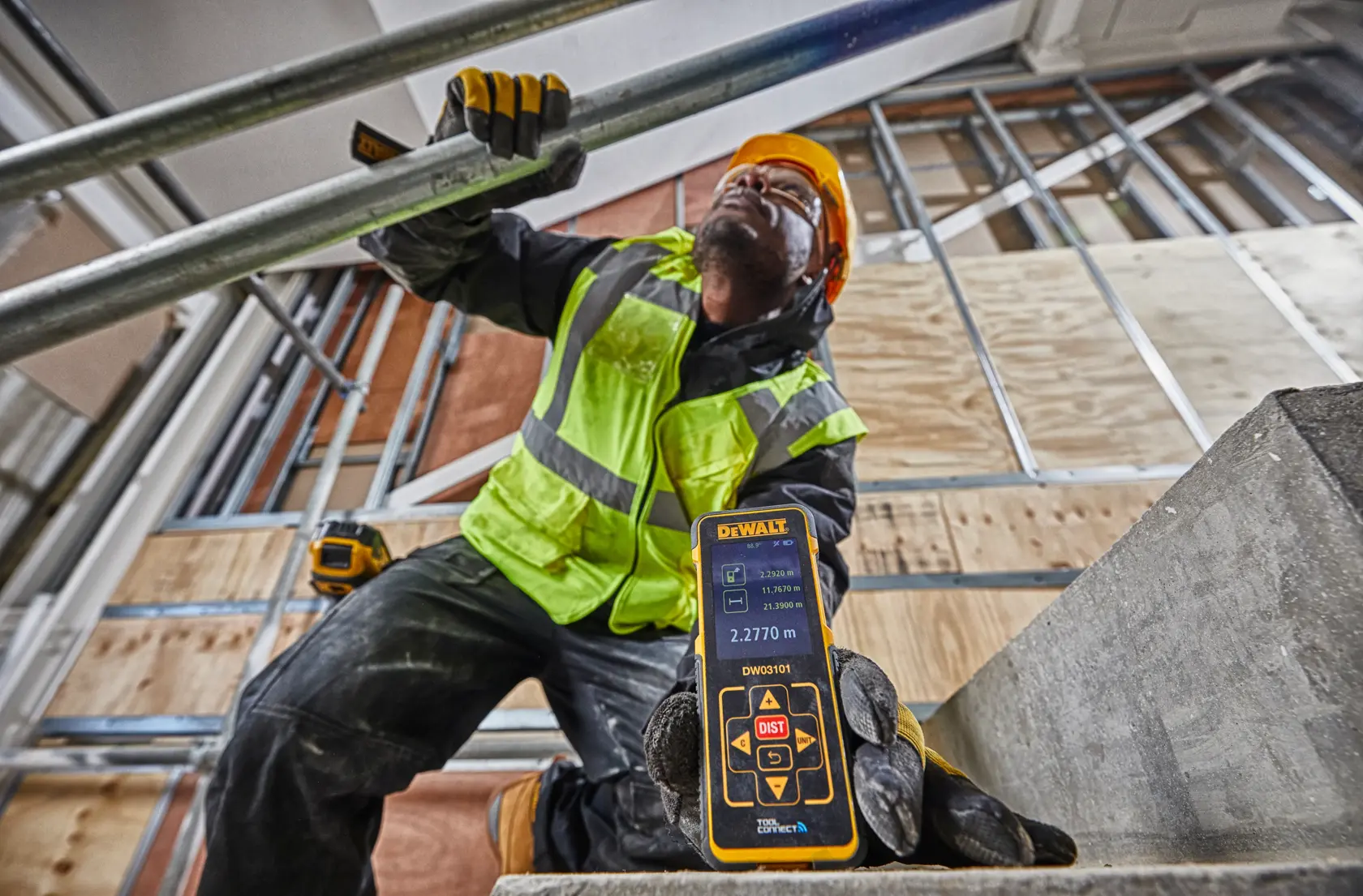 100m Laser Distance Measure With Bluetooth