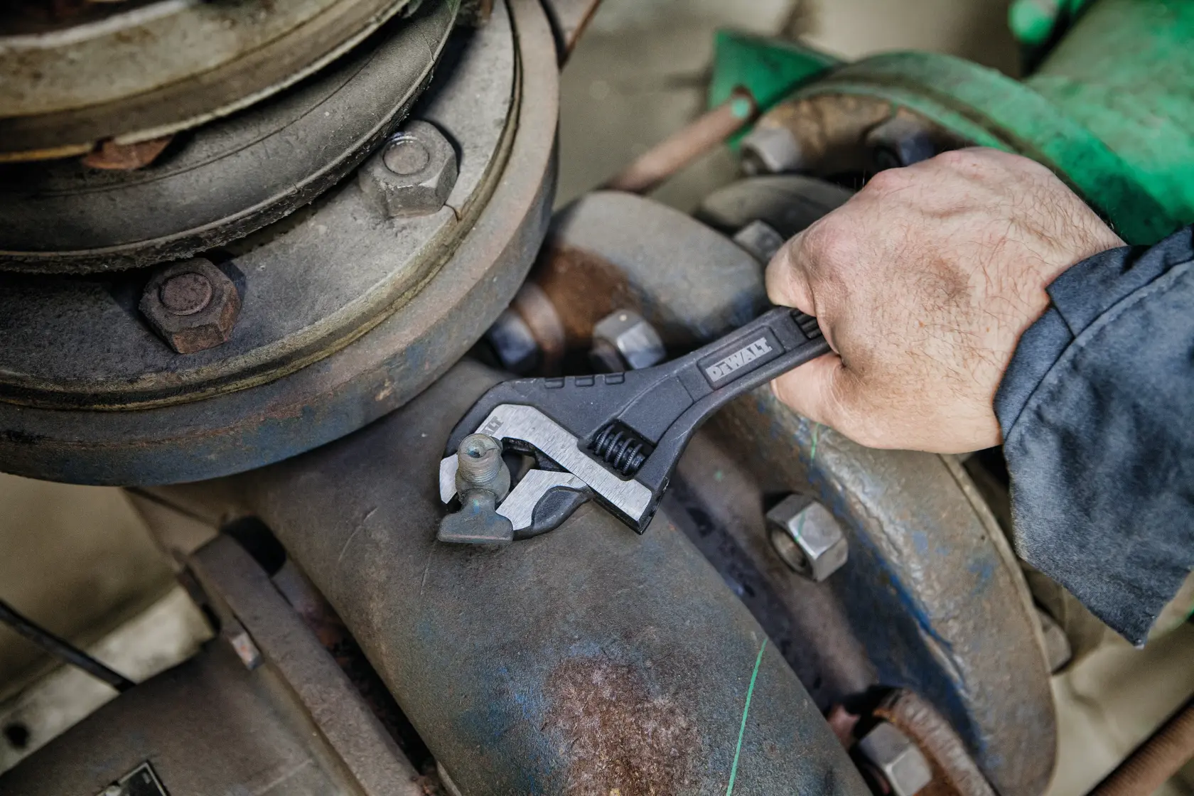 10-in All Steel Adjustable Wrench